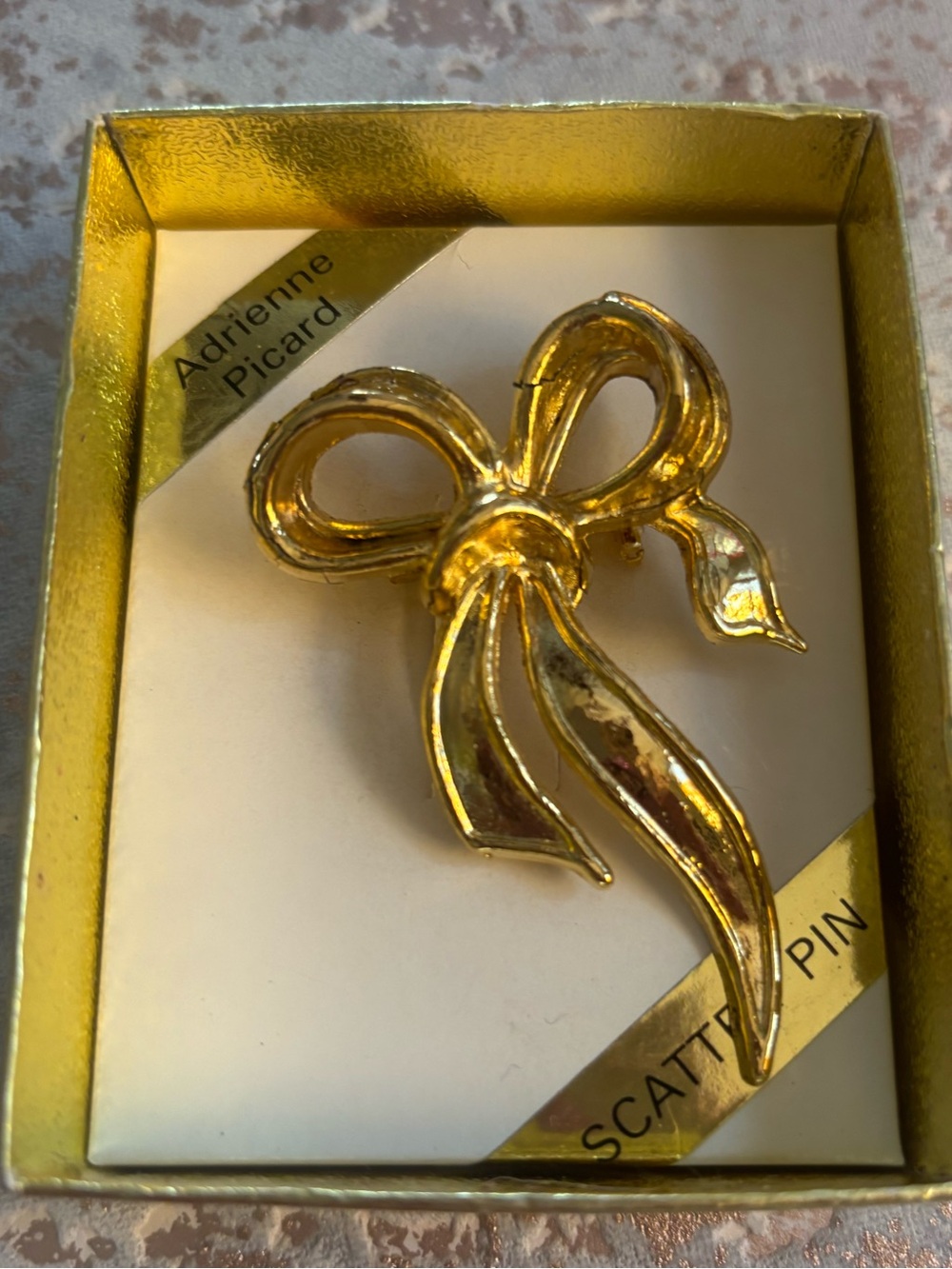 Vintage Adrienne Picard Ribbon Bow Goldtone Scatter Brooch Pin New In Box
